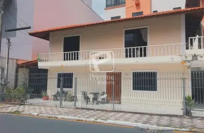 Casa 2 dormitórios a venda em balneário camboriú, centro, balneário camboriú - sc