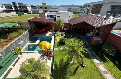 Casa com 3 quartos à venda na Rua Ivo José Rebello, 610, Santa Regina, Camboriú