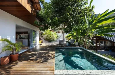 Casa 3 dormitórios com piscina em taquaras , praia das taquaras, balneário camboriú - sc