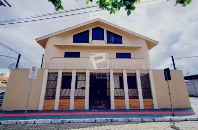 Sobrado comercial com 400m², centro, balneário camboriú - sc