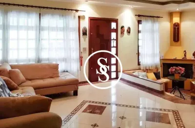 Sobrado com 240 m² de área privativa, 4 dormitórios, sendo 2 suítes, 3 vagas de garagem por r$ 910.000,00 - santa terezinha - são bernardo do campo/sp