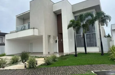 Casa  de alto padrão com 4 suítes, sendo 1 master, no condomínio golfe 3 – são josé dos campos