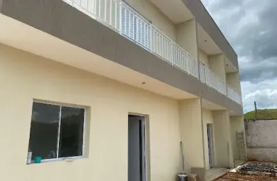 Sobrado novo com quintal, varanda 3 dormitórios, 3 vagas  à venda, 120 m² por r$ 345.000 - jardim santo antônio da boa vista - jacareí/sp