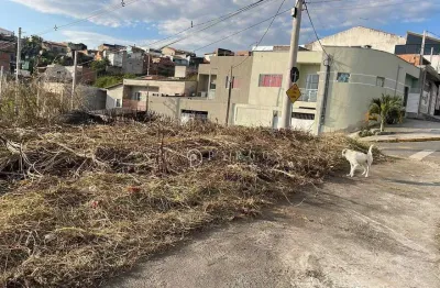 Vende-se terreno residencial/comercial no jardim do marquês