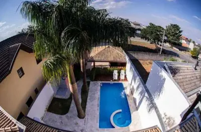 Sobrado com 3 dormitórios à venda, 203 m² por r$ 1.100.000,00 - vila branca - jacareí/sp