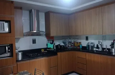 Casa com 2 quartos à venda na rua j 16, papillon park, aparecida de goiânia, 360 m2 por r$ 350.000