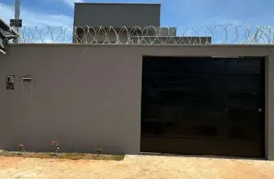 Casa com 3 quartos à venda na avenida juscelino kubitschek, itapoã, aparecida de goiânia, 10 m2 por r$ 350.000