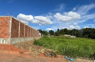Terreno à venda na Rua Dora Lemos, Setor Maysa, Trindade