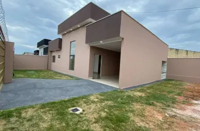 Casa de esquina com terreno amplo – 300m² – setor vila oliveira, aparecida de goiânia, go