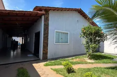Casa Ampla a venda: 4 Quartos, Piscina e Quintal de 360m²Setor Serra Dourada - 3ª Etapa, Aparecida