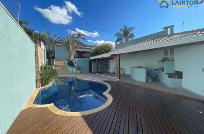 Casa de alto padrão com 3 dormitórios e piscina no jardim paulista, atibaia/sp