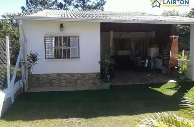 Casa à venda em bom jesus dos perdões - bem localizada, fácil acesso.