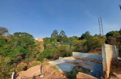 Terreno à venda na estância santa maria do portão, atibaia/sp - 630 m² murado e plano
