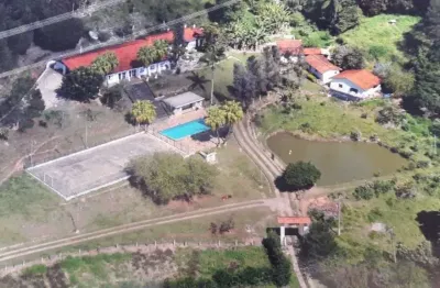 Chácara / sítio com 4 quartos à venda em Pião, Piracaia 