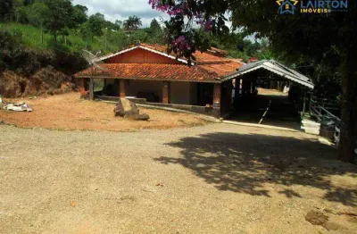 Chácara à venda em atibaia: 2 dormitórios, 1340 m² e linda vista no bairro vitória régia por r$ 380.000
