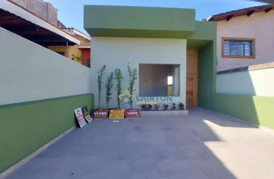 Casa térrea com 3 dormitórios, suíte e área gourmet à venda no jardim das cerejeiras, atibaia
