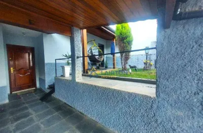 Casa com 3 dormitórios, suíte, edícula e pomar à venda em atibaia