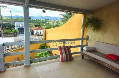 Casa com 2 dormitórios, varanda e quintal à venda no jardim cerejeiras, atibaia
