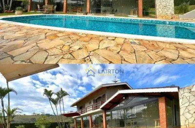 Chácara à venda em condomínio fechado na divisa piracaia/atibaia – 3 suítes, piscina climatizada e lazer completo