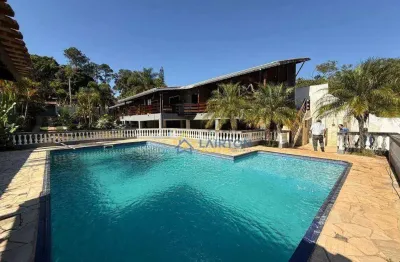 Chácara com área de lazer completa à venda em atibaia, próxima ao asfalto