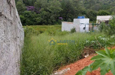 Terreno à venda no Bairro Maracanã em Jarinu, 565m² com muito verde e localização privilegiada