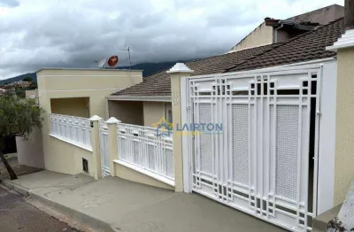 Casa com 2 quartos para alugar no Jardim Jaraguá, Atibaia 