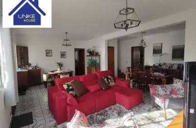 Sobrado com 3 dormitórios 4 vagas, excelente localização