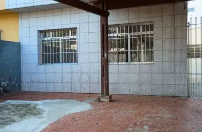 Casa com 3 quartos para alugar no Conjunto Residencial Salvador Tolezani, São Paulo 