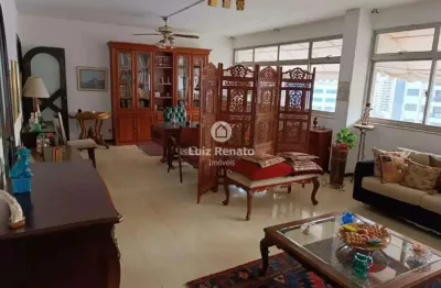 Amplo apartamento com ótima localizaçâo na savassi.