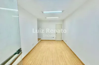 Casa comercial de 230 metros para alugar no funcionários