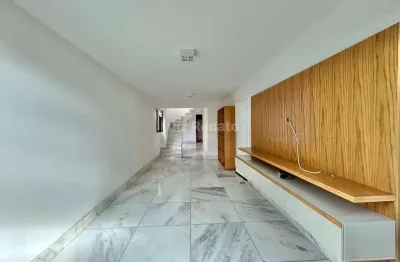 Cobertura com 4 quartos à venda na Rua Montevidéu, Sion, Belo Horizonte