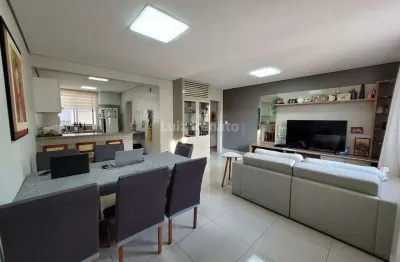 Apartamento com 3 quartos, suíte e 2 vagas livres no buritis!