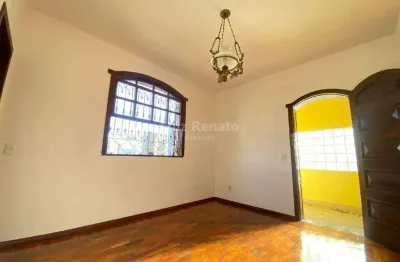 Casa comercial e residencial para alugar, 4 quartos, 175m² de área no bairro graça
