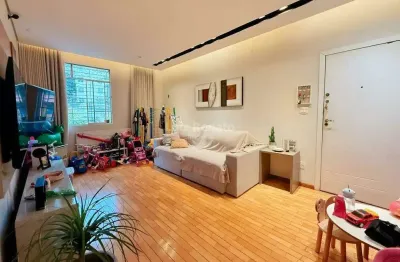 Apartamento com 3 quartos à venda na Rua Mangabeira, Santo Antônio, Belo Horizonte