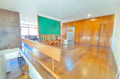 Casa com 4 quartos à venda na Rua Eduardo Porto, Cidade Jardim, Belo Horizonte