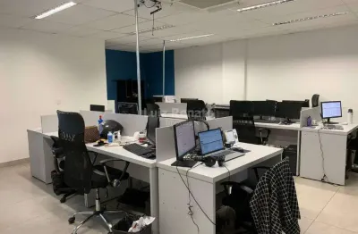 Sala comercial para alugar na Rua dos Guajajaras, Lourdes, Belo Horizonte