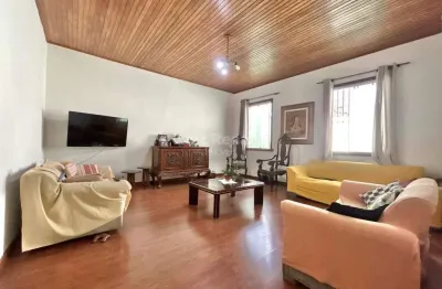 Casa com 4 quartos à venda na Rua Corinto, Serra, Belo Horizonte