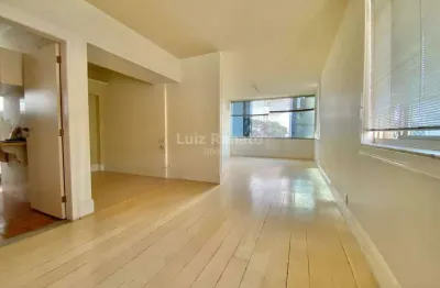 Apartamento com 4 quartos e 2 banheiros para aluguel, 240 m² no bairro santo antônio