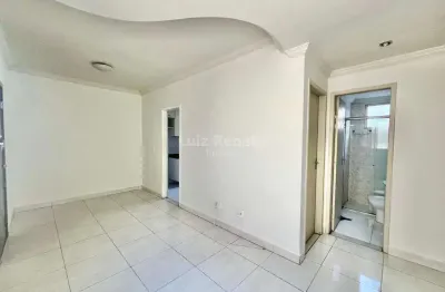 Apartamento com 3 quartos para alugar na Rua Professora Bartira Mourão, Buritis, Belo Horizonte