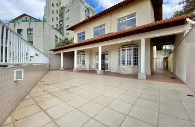 Casa com 4 quartos e 5 banheiros para alugar no bairro são bento