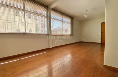 Apartamento com 3 quartos e 2 banheiros para alugar, 110 m² no bairro santo antônio