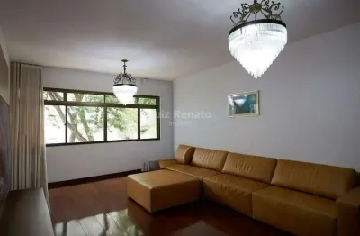Apartamento com 04 quartos(2 suítes ) no bairro funcionários