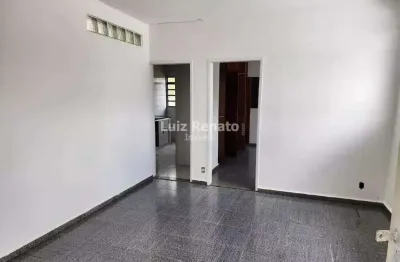 Casa com 2 quartos para alugar na Rua Centralina, Santa Inês, Belo Horizonte