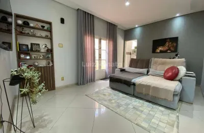 Casa com 3 quartos à venda na Rua Ipiranga, Floresta, Belo Horizonte