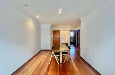 Apartamento com 3 quartos para alugar na Rua São Romão, Santo Antônio, Belo Horizonte