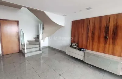 Cobertura para aluguel, 4 quartos, 245m² de área no Colégio Batista.