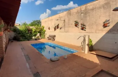 Casa com 3 quartos à venda na Vila Sinibaldi, São José do Rio Preto 