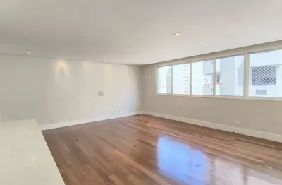 Apartamento amplo à venda 172m² andar alto com 4 dormitórios 1 suíte 2 vagas no itaim bibi, são pau