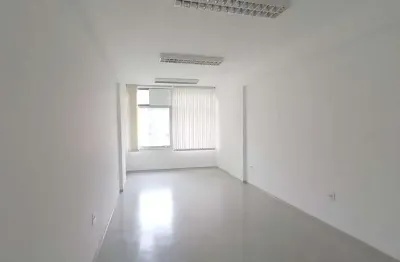Sala comercial para locação 32,32m ² uma vaga  – localização estratégica, fácil acesso e pronta par