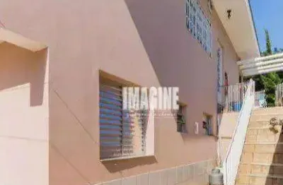 Casa térrea na penha com 4 dorms sendo 1 suíte, 8 vagas, 150m²